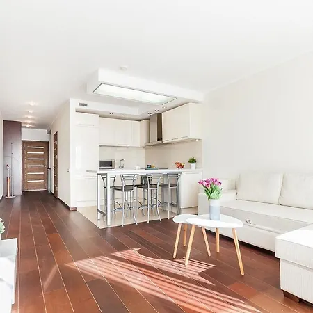 Central Apartment In Gedimino Av By Urban Rent Vilnius Exterior photo